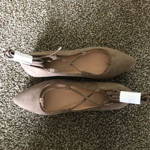 Loft Brand New Lace Up Flats- Size 6 1/2